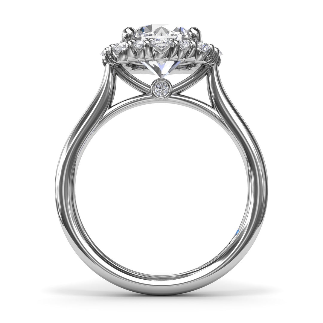 Graduated Halo Diamond Engagement Ring
