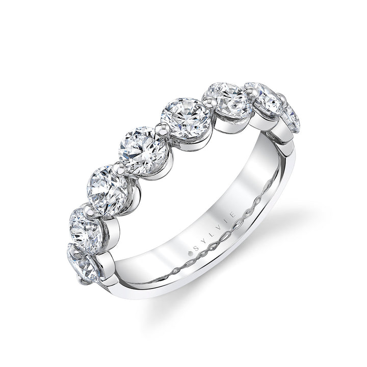 Shared Prong Diamond Wedding Ring