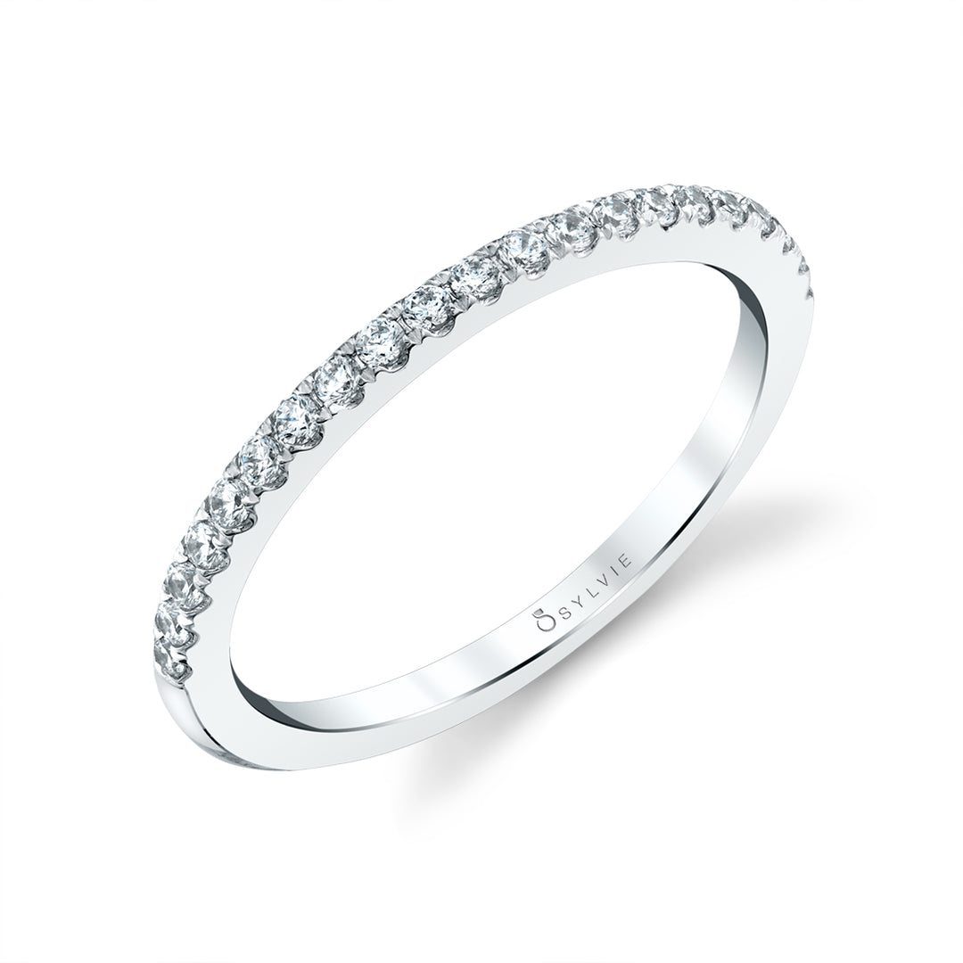Classic Diamond Engagement Ring