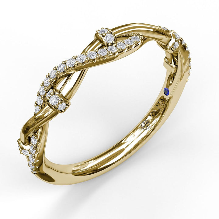 1/2 Diamond Twist Band