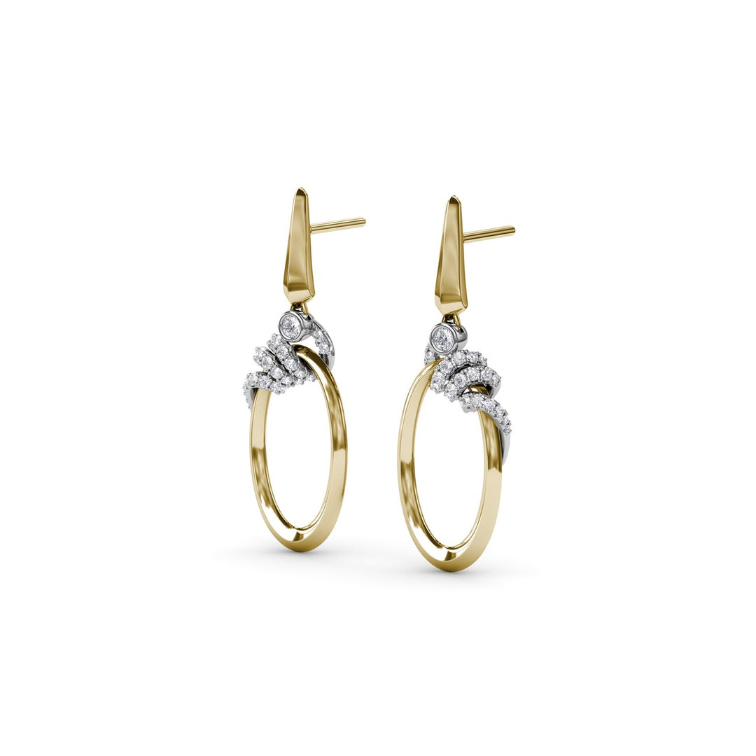 Spyre Elegant Earrings