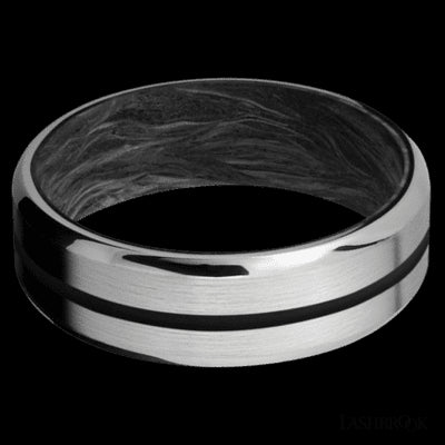 7 mm wide/Beveled/Titanium band with one 1 mm Centered inlay of Black also featuring a Forged Carbon Fiber sleeve.