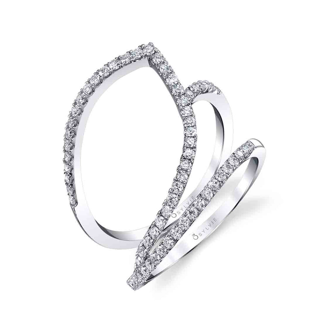 Unique Diamond Ring
