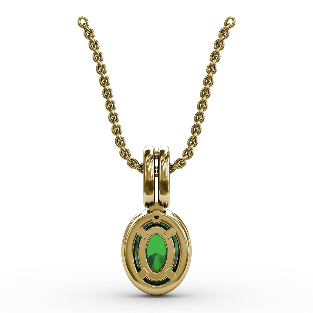 Sophisticated Emerald and Diamond Pendant