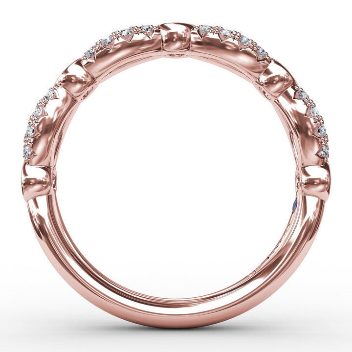 Scalloped Ring with Diamonds and Rubies