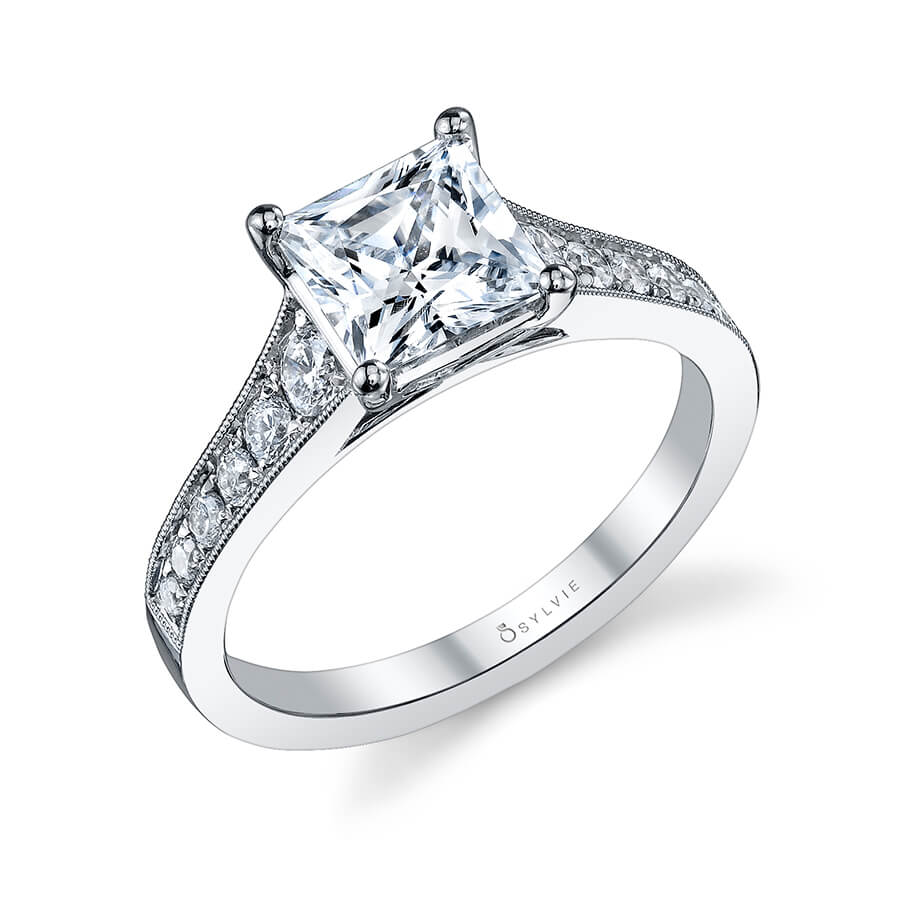 Felicia - Solitaire Princess Cut Engagement Ring