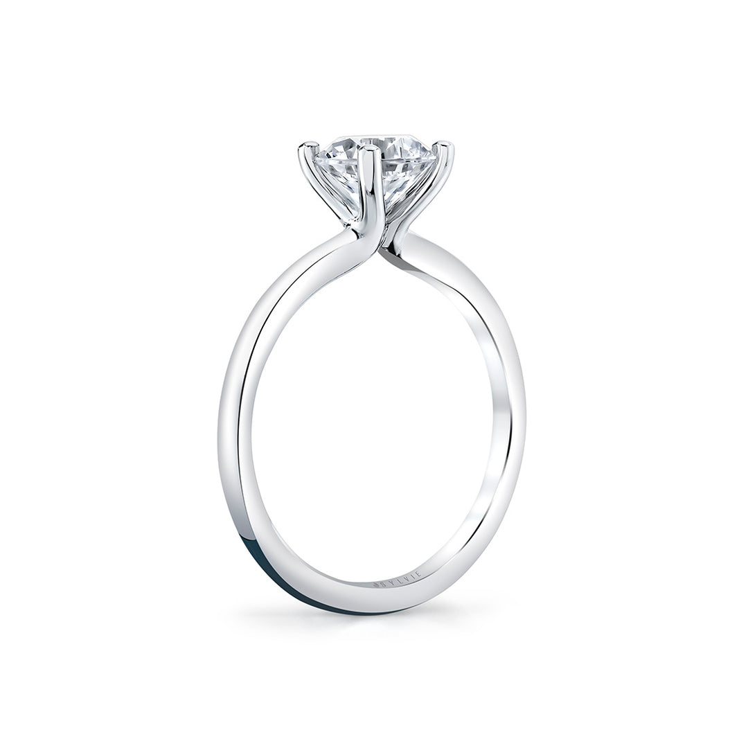 Round Cut Solitaire Engagement Ring - Amelia