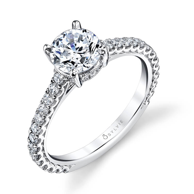 Stella - Classic Solitaire Engagement Ring