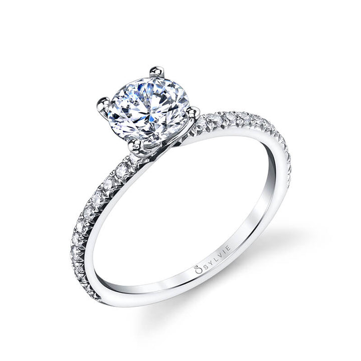 Round Cut Classic Engagement Ring - Benedetta
