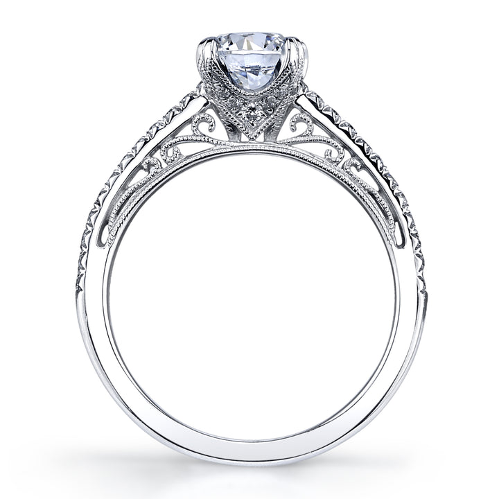 Round Cut Classic Solitaire Engagement Ring - Amorette