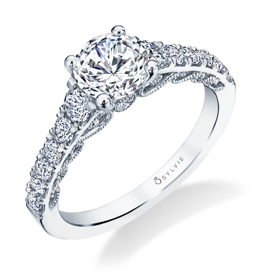 Lolita - Vintage Inspired Solitaire Engagement Ring