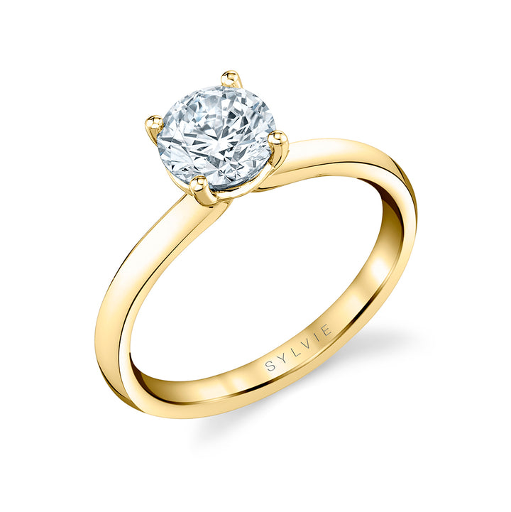 Round Cut Solitaire Engagement Ring - Hestia