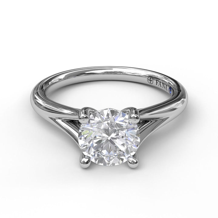 Round Cut Solitaire With Delicate Split Band