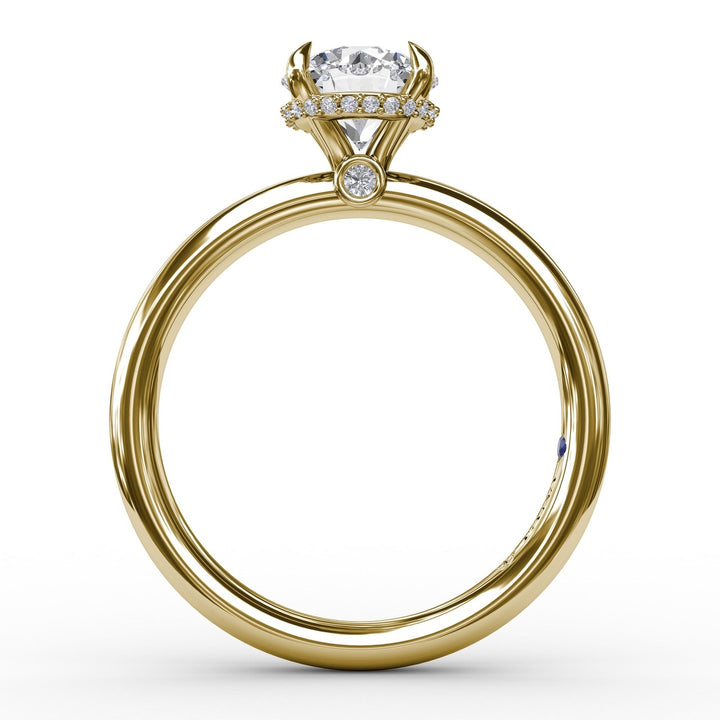 Contemporary Round Diamond Solitaire Engagement Ring With Hidden Pav? Halo