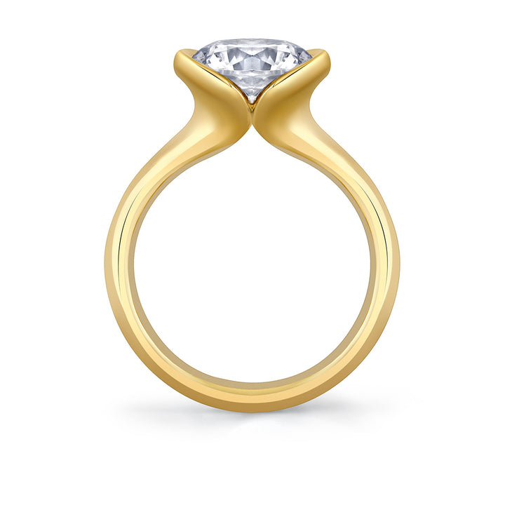Shell Auranova Solitaire Engagement Ring - Liora