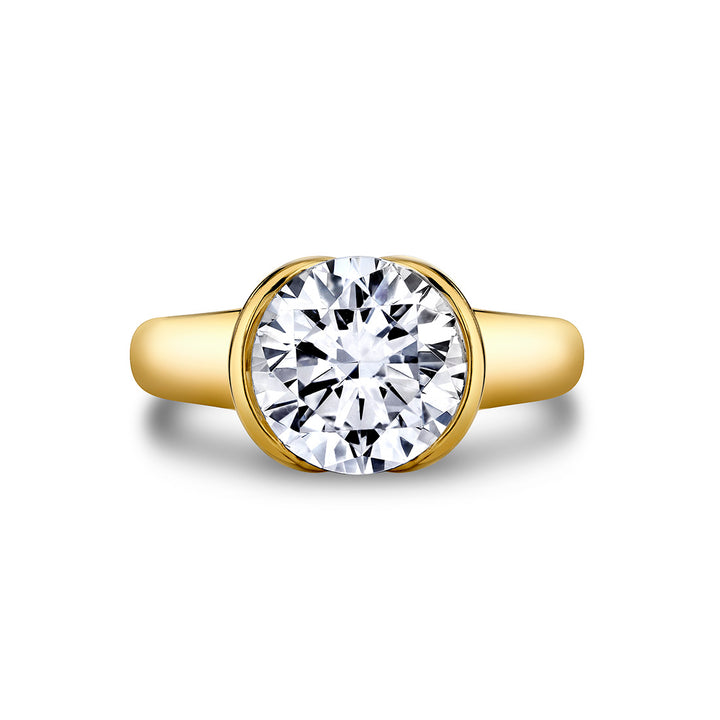 Shell Auranova Solitaire Engagement Ring - Liora