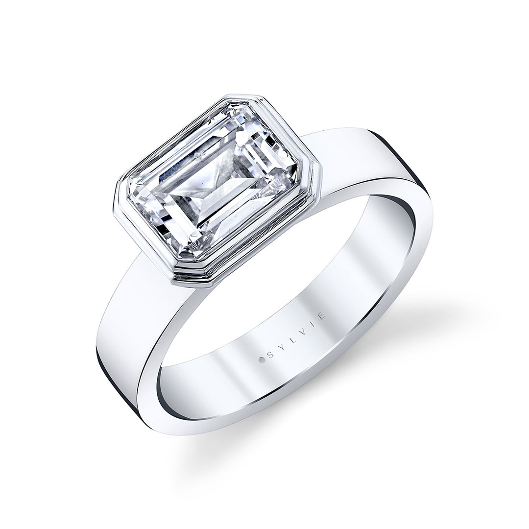 Auravie Flat Edge Bezel Solitaire Engagement Ring - Pippa