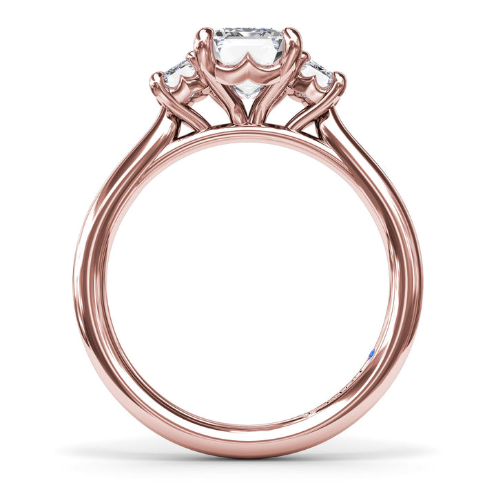 Three Stone Beauty Diamond Engagement Ring