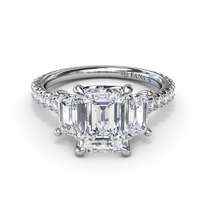 Three Stone Beauty Diamond Engagement Ring