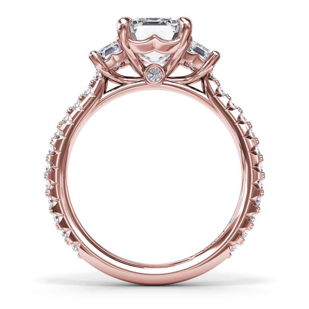 Three Stone Beauty Diamond Engagement Ring