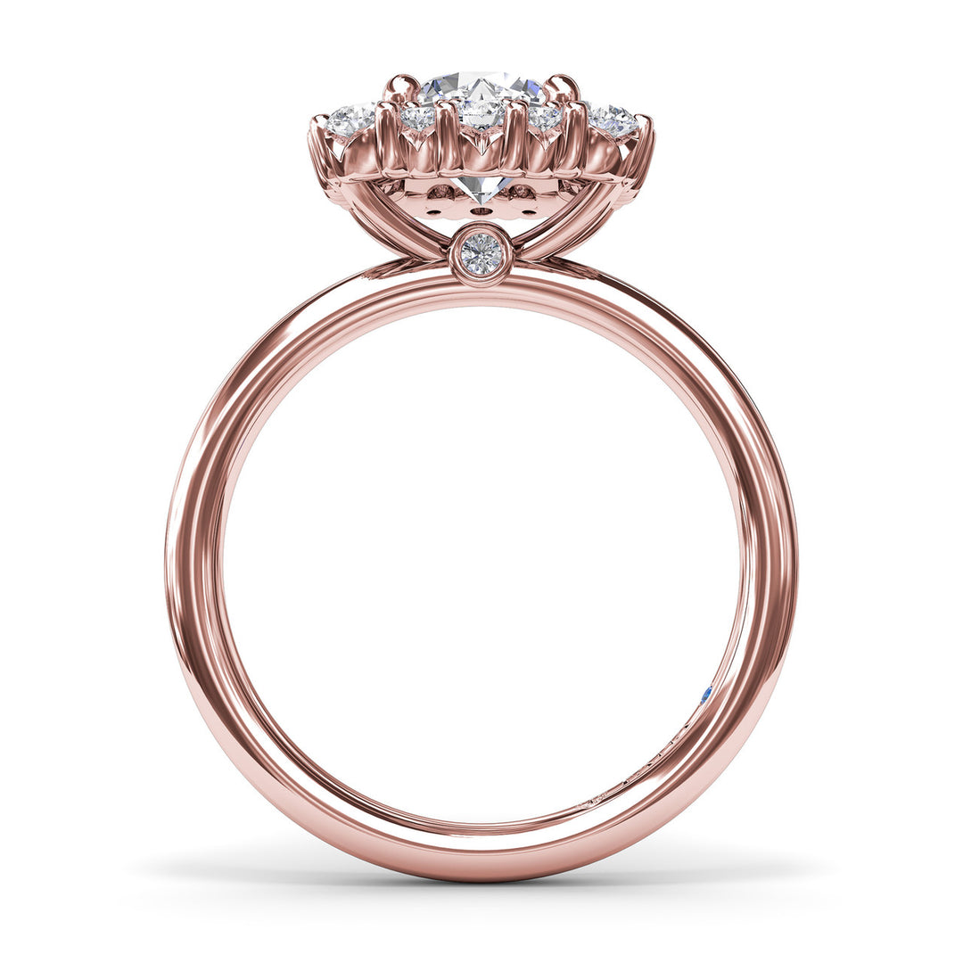 Graduated Diamond Engagement Ring