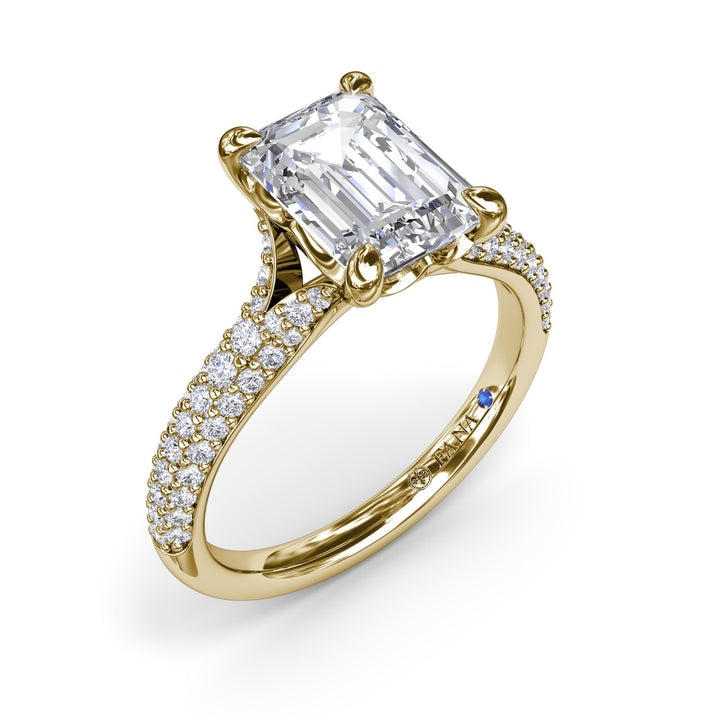 Split Shank Tapered Pav? Engagement Ring