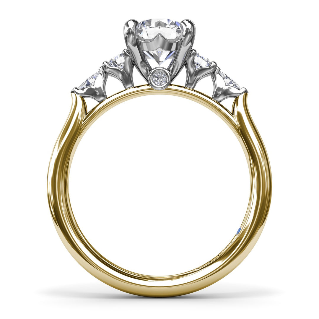 Delicate Round Diamond Engagement Ring