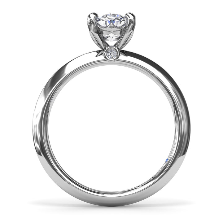 Two-Toned Solitaire Knife-Edge Diamond Engagement Ring