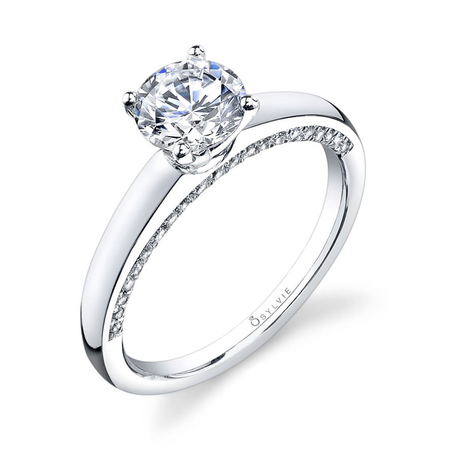 Nadie - Round Solitaire Engagement Ring