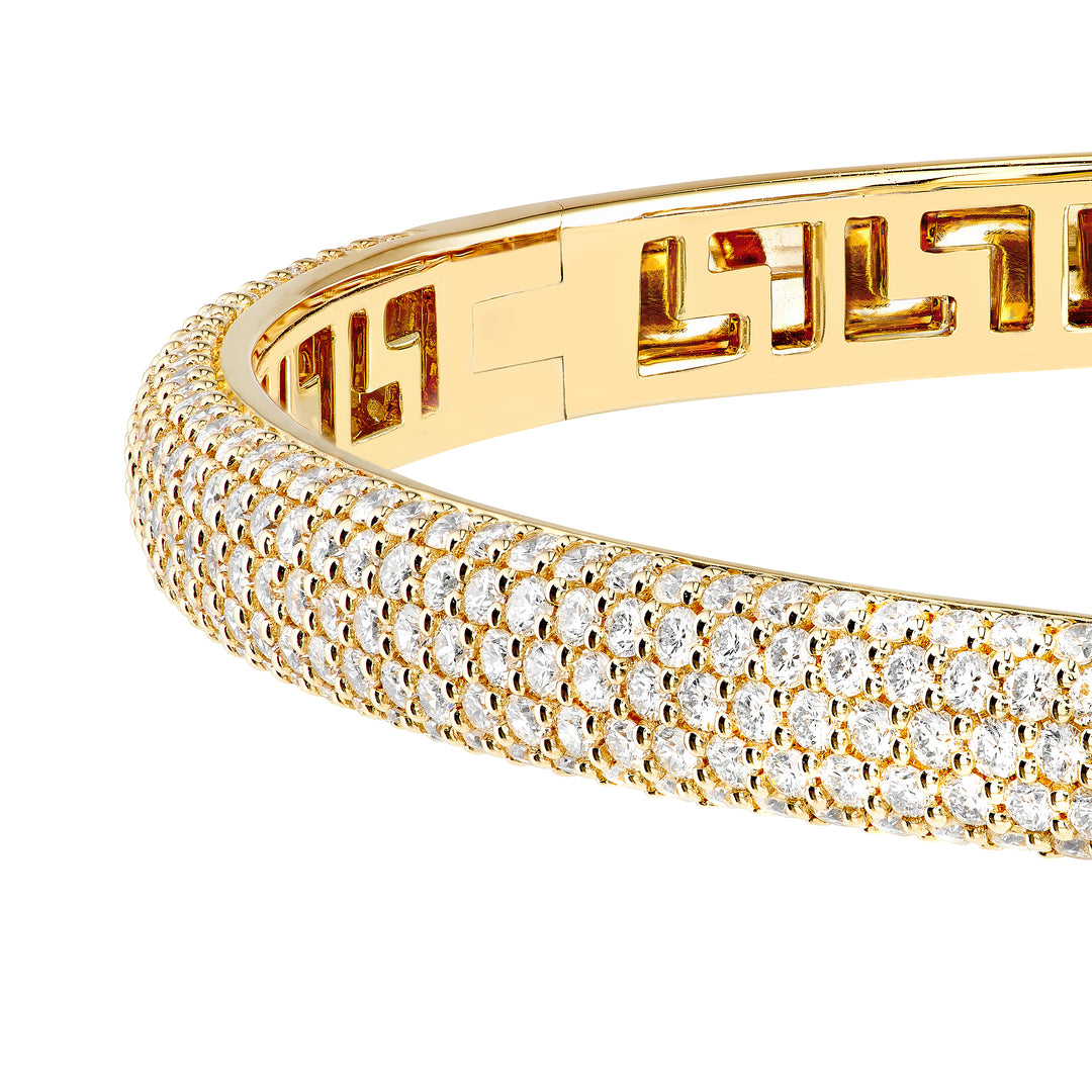 Diamond Pave Bangle (2-7/8tcw)