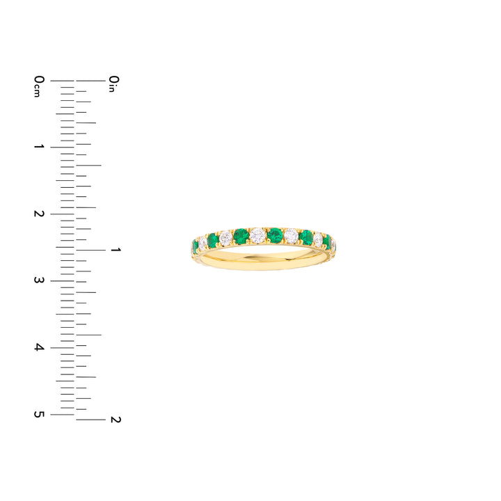 1/2tcw Diamond & 1/2tcw Emerald Eternity Band