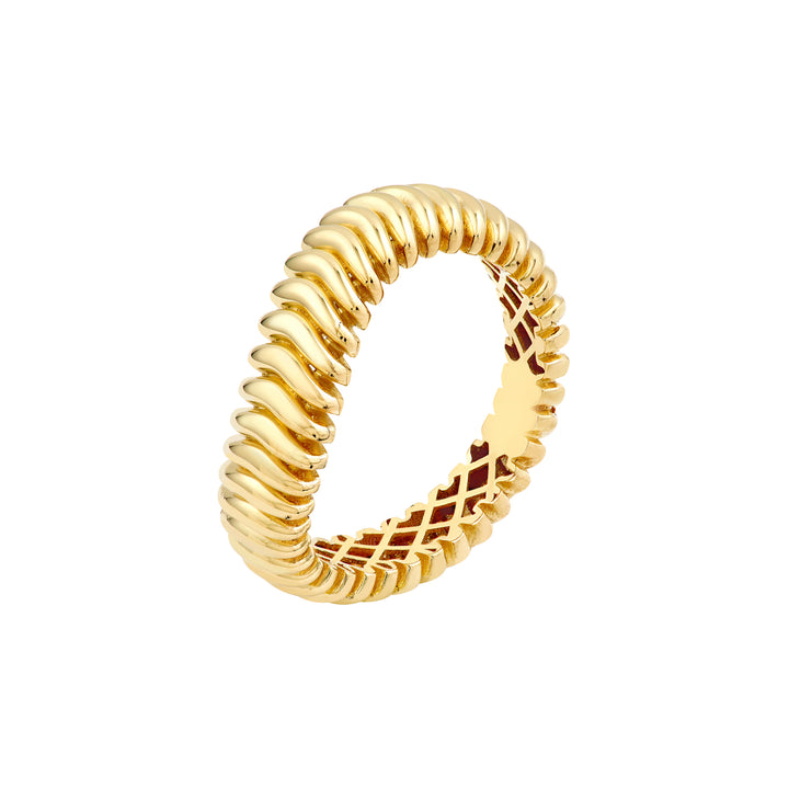 Wavy Ribbed Ring
