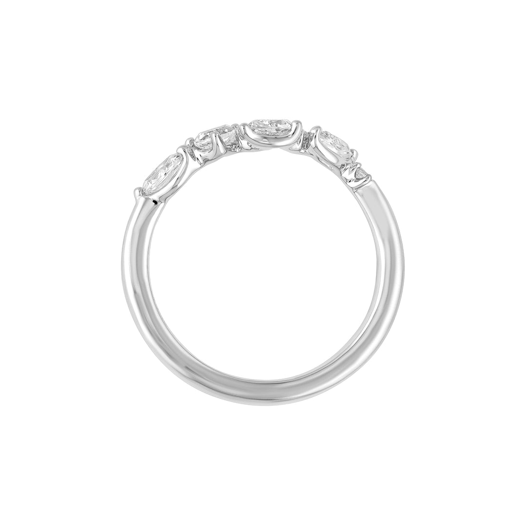 Round Diamond Blossom Band