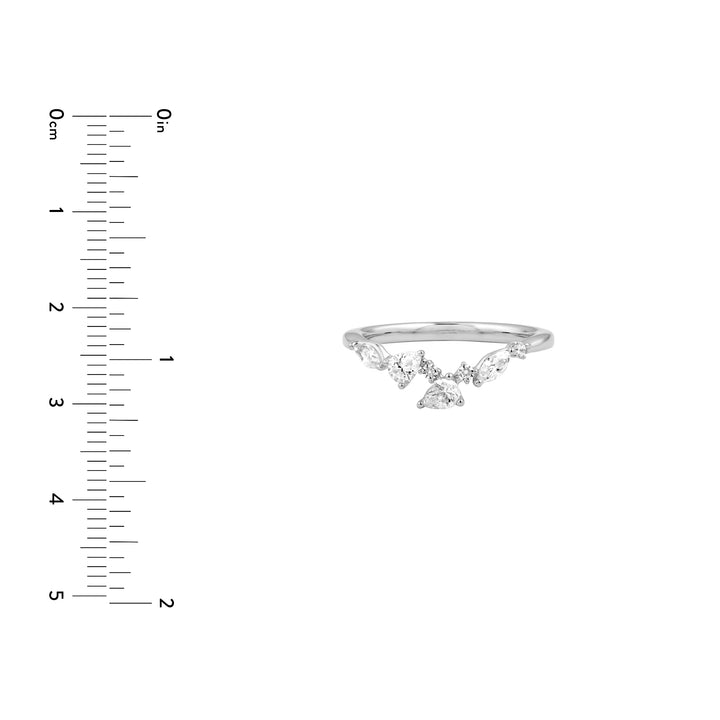 Round Diamond Blossom Band