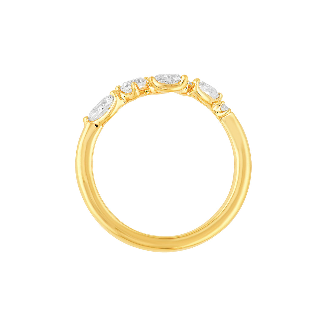 Round Diamond Blossom Band