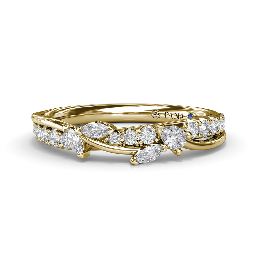 Vine-Inspired Diamond Wedding Band