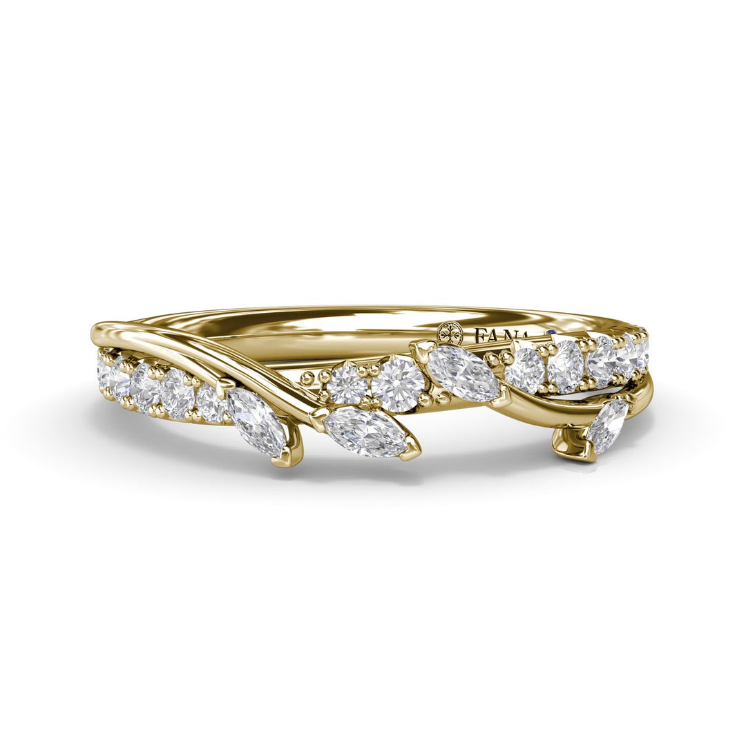 Vine-Inspired Marquise and Round Diamond Band
