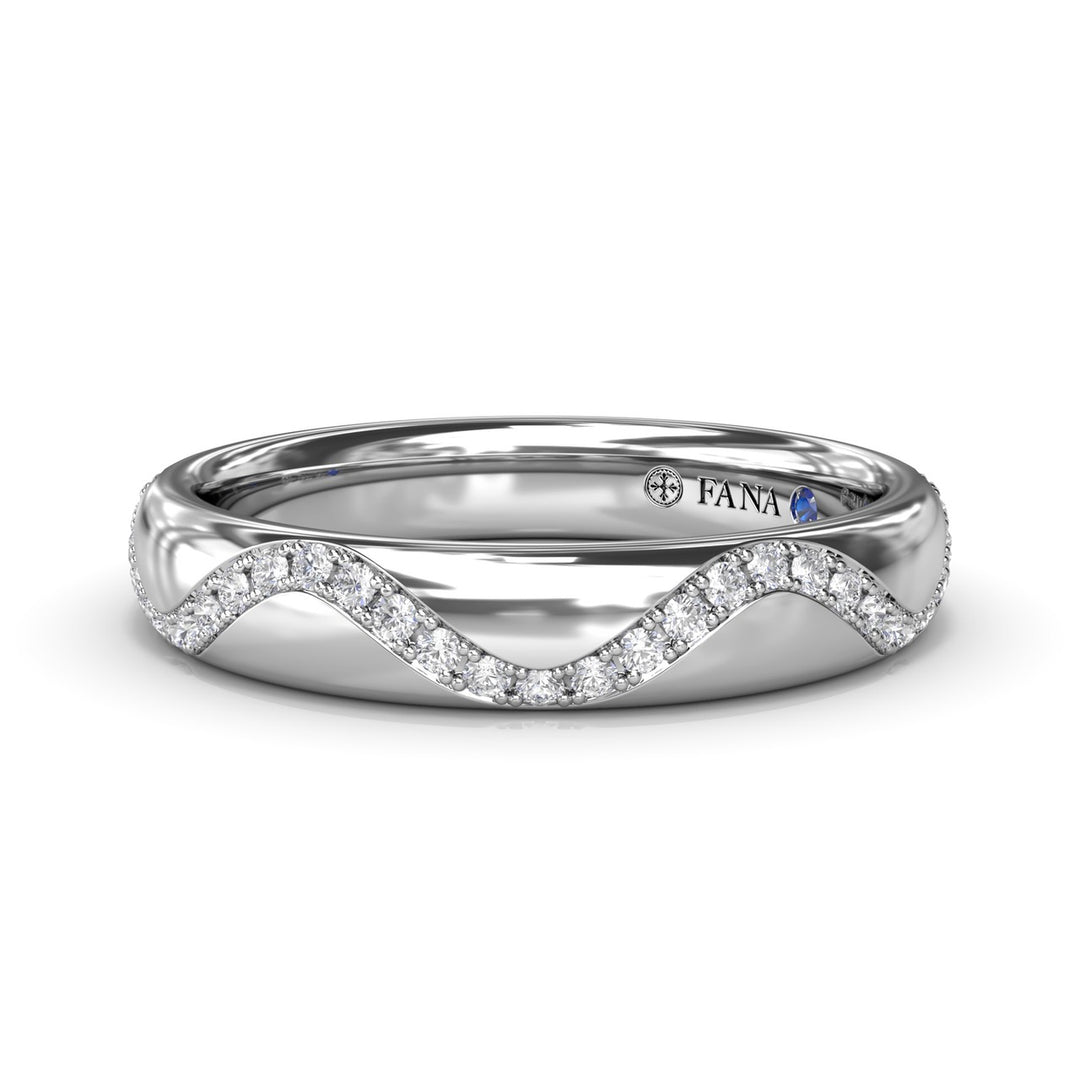 Modern Pav? Diamond Band