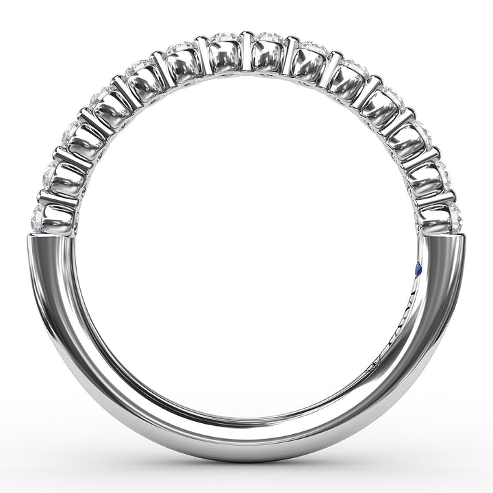 Single Prong Set Anniversary Band