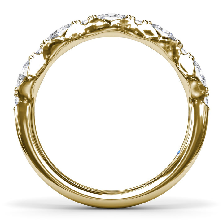 Round Cluster Diamond Ring
