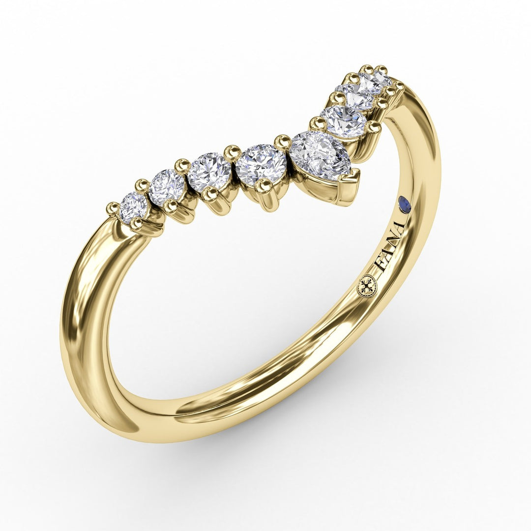Prong Set Chevron Diamond Band