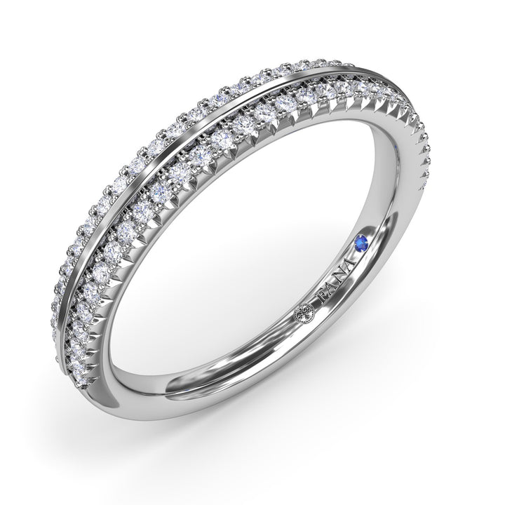 Split PavÃ© Diamond Band