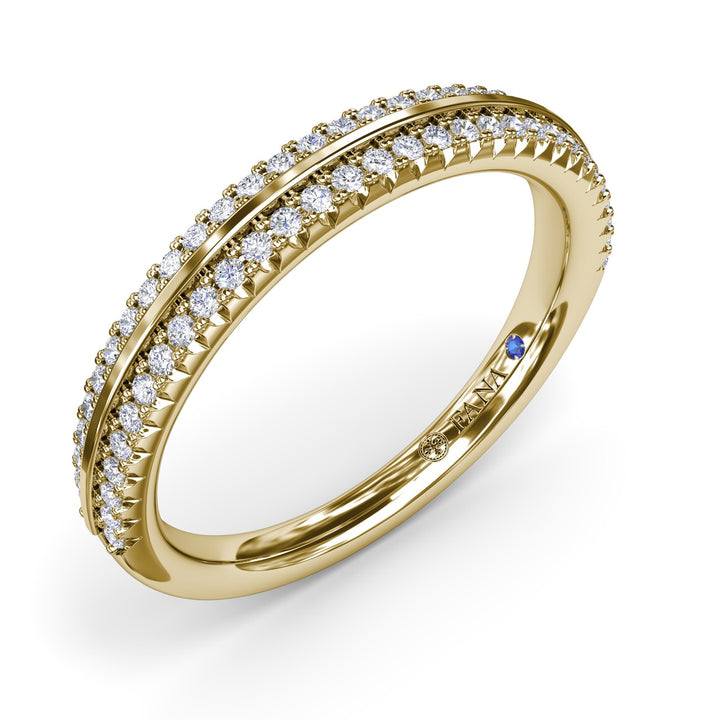 Split PavÃ© Diamond Band